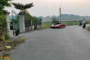 圧倒的なハリボテ感！手造りフェラーリFXX Kで村内をドライブ
