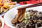韓国人「日本ラーメンが好きでも、なぜか“あの麺”を選ぶ人が多い理由に納得」