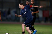 【凄すぎ】三浦知良選手に憧れた74歳男性、プロサッカー選手として試合にフル出場しギネス記録を更新