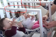 7人の赤ちゃんを育てる海外のお父さんが「早業子育てテクニック」をご紹介！ 海外の反応