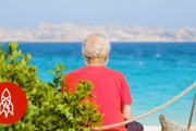 イタリアの美しい島で一人で暮らす男性 海外の反応