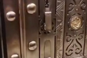 250年前の金庫室の施解錠システムってこんな感じだったらしい…　海外の反応