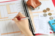 日本で生活するにはお金がかかりますか？～日本での私の生き方～「日本人が一生懸命働く理由がわかりました」「そんなに高いものではないんだ...」海外の反応