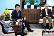 北朝鮮を「朝鮮」と呼ぶべきか、統一部長官発言に韓国保守層が強く反発