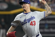 【海外の反応】ドジャース左腕が硬い物を殴って左手を骨折【MLB】