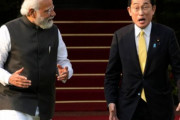 海外「日本はインドに5年間で5兆円投資するそうだ」