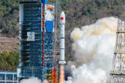 【海外の反応】中国が26000基の人工衛星を打ち上げへ、宇宙大国の座を米国と争う　海外の反応「大量の宇宙ゴミになるだろう、肉眼で見える星よりも衛星の数が多くなる」