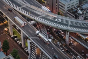 日本「アメリカ人よ怖いか、これが俺達の首都高速道路だ！」