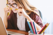 韓国語を学ぶべきか、日本語を学ぶべきか、それとも両方学ぶべきか？「怠け者だから語学はもう諦めた」「興味があれば難しい言語はありません」海外の反応