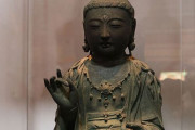 韓国人「日韓で注目を集める文化財返還：仏像に関する法的判断と今後の展望」