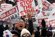 【弾劾反対デモ】参加者はなんと驚愕の3億9500万人！【韓国人の反応】「人口より多いじゃねーかwwwww」「中国人でも呼んだ？wwww」