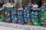 韓国人「クーパンの配達員が毎日200個のフレッシュバッグを洗うなんて…」不当労働で公正取引委員会に申告