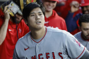 大谷翔平が決勝二塁打でアストロズ戦4連敗を阻止！←「トラウトを3Aに送れ」（海外の反応）