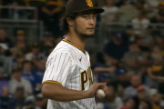 ダルビッシュ有、MLB史上最速の1500奪三振！「日本のピッチャーすげえ！」【海外の反応】