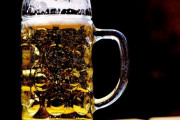 １リットルのビールを樽から飲め！HUNTERS BAR『モンハン酒場』 海外の反応