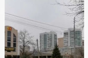 おそロシア　クリスマスツリーが走っていました