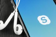 日本への入国者はSkypeをスマホに入れる必要があるらしい→「なんでSkype！？」【海外の反応】