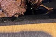 日本のテキサス風BBQに全米騒然！←「テキサス出身だが」（海外の反応）