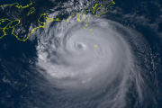 非常に強い台風15号が日本各地で記録的な暴風記録（海外の反応）