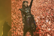 BABYMETALのことを知らなくても、BABYMETALのコンサートに行く価値ある？　【海外の反応】