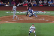 【133コメ】大谷、1号2号HR！！ プレイボール弾＆特大2ランからのバットフリップ！！　海外「ついに！！」「皆この光景を待ってたんだ」「最高にクールなバットフリップ！」