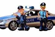 「スピード違反で捕まった車の行動が『いかにもアメリカらしい』と言われるとき…」海外の反応