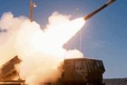 韓国人「これは戻って来て爆発しませんよね？‥（ﾌﾞﾙﾌﾞﾙ」→「韓国が射程200キロあまりの新型戦術誘導兵器を開発！天武発射台から発射可能」　韓国の反応
