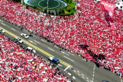 韓国人「なぜ韓国は4年ごとにサッカーに夢中になるのか」→「ワールドカップはスポーツを超える」