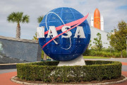 日本の自動車メーカーがNASAとタッグを組んで海外びっくり仰天！（海外の反応）