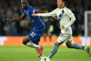 外国人「日本人旋風は続く」19歳日本人を巡り、セルティック,PSG,アタランタが争奪戦か!?欧州で人気銘柄に!現地サポの本音とは!?【海外の反応】