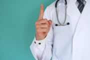 外国人から見た日本の医療システムとは？「特別な治療が必要な場合は医科大学病院などの大きな病院に行った方がいいでしょう」「彼が早く無傷で走れるように祈っています」海外の反応