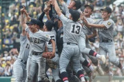 韓国人「なぜ日本ではサッカーより野球が強い人気？地域密着の応援文化と歴史の深さに感心した」→「甲子園の熱気が凄い」