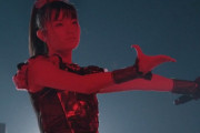 BABYMETAL / PA PA YA!!　“この女の子たちにやる気を貰ってる”　【海外の反応】