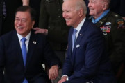 【悲報】文在寅大統領がバイデン大統領から『首相』と呼ばれてしまう‥米大統領が韓国大統領を「首相」と称する失言　韓国の反応