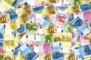 「あなたが受けたお金のアドバイスで、最悪だったものは何ですか？」回答いろいろ