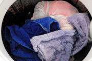 【質問】手で衣服を洗いたくないし、特別な洗濯機を買うスペースがないんです。