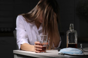 韓国人の反応「日本の入管移民局の女医が酔って診察」→日本ってどうなってるの？