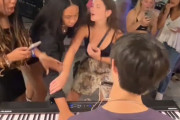 アメリカ社会の良い所と悪い所。ストリートミュージシャンを妨害する人、助ける人