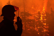 【海外】アメリカ史上最悪の山火事、どんだけ広いの！？