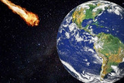 【驚愕】日本の広い地域で明るく燃えている隕石が空から急降下！「マジでやばいやつじゃん」「人類絶命もすぐ」海外の反応