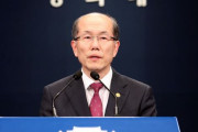 韓国人「文在寅が安倍に降伏宣言‥」韓国がGSOMIAを延期しても日本は韓国のホワイト国排除、 輸出厳格管理は不変　韓国の反応