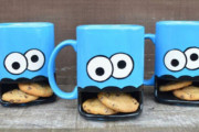 外国人「自宅にある最も変なものを見せ合っていこうぜ！！」