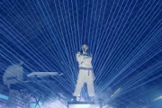 【海外】「最高にクールだ！」YOASOBI『アイドル』埼玉公演の圧巻のライブパフォーマンスが世界を魅了！