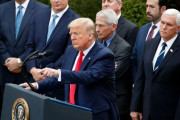 韓国人「コロナ検査をしない日本とアメリカは深刻だ‥」米国コロナ感染者数が2885人に！死者60人→「韓国国民である事が誇らしい」　韓国の反応