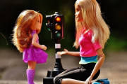 日本の常識は世界でビックリ！電車に乗る際の日本人マナーは幼い頃から躾けられている「メキシコではゴミを電車の窓から捨てています」「だから日本が好き！」海外の反応
