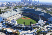 【海外の反応】日本人選手の増加に伴い、MLBはNPBと使用球の規格を同じにするべきか？【海外の反応】