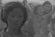 韓国人「日本の蛮行がまた明らかに‥」臨月の慰安婦映像が初めて発掘される！日本軍から救出されるや万歳！万歳！　韓国の反応