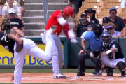 大谷、オープン戦1号プレーボールHR！！　海外「この男は非現実的ｗ」「昨季より大きくなってるように見える」「バッティングフォームが進化してるね」