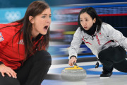 日本カーリング女子が銀メダル　外国人「彼女達は笑顔を絶やさなかった」