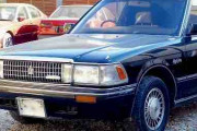 【海外の反応】スーパーチャージャー付きのトヨタクラウン霊柩車!?